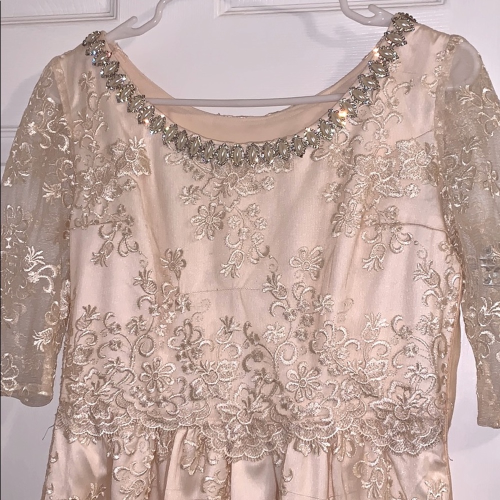 Guipure dress is very beautiful and delicate!